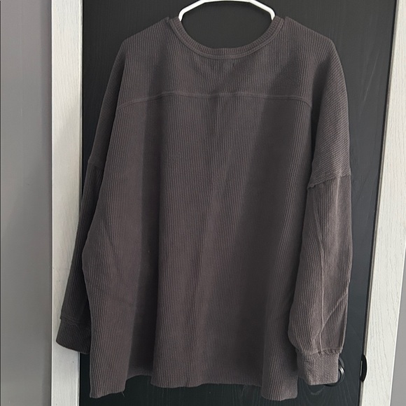 Maurices Charcoal Gray Sweatshirt - Picture 3 of 3